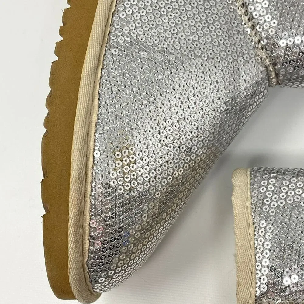 UGG Classic Short Silver Sequin Sheepskin Lined Boots Women’s Size 7